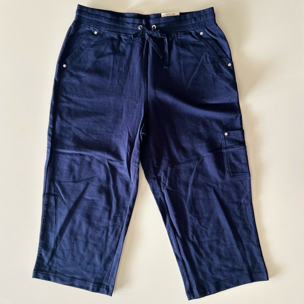 NWT - Karen Scott Sport Women’s Intrepid Blue Cargo Capri Relaxed Pants